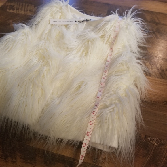 💋 Cupcakes and cashmere vest size extra small - Picture 2 of 8